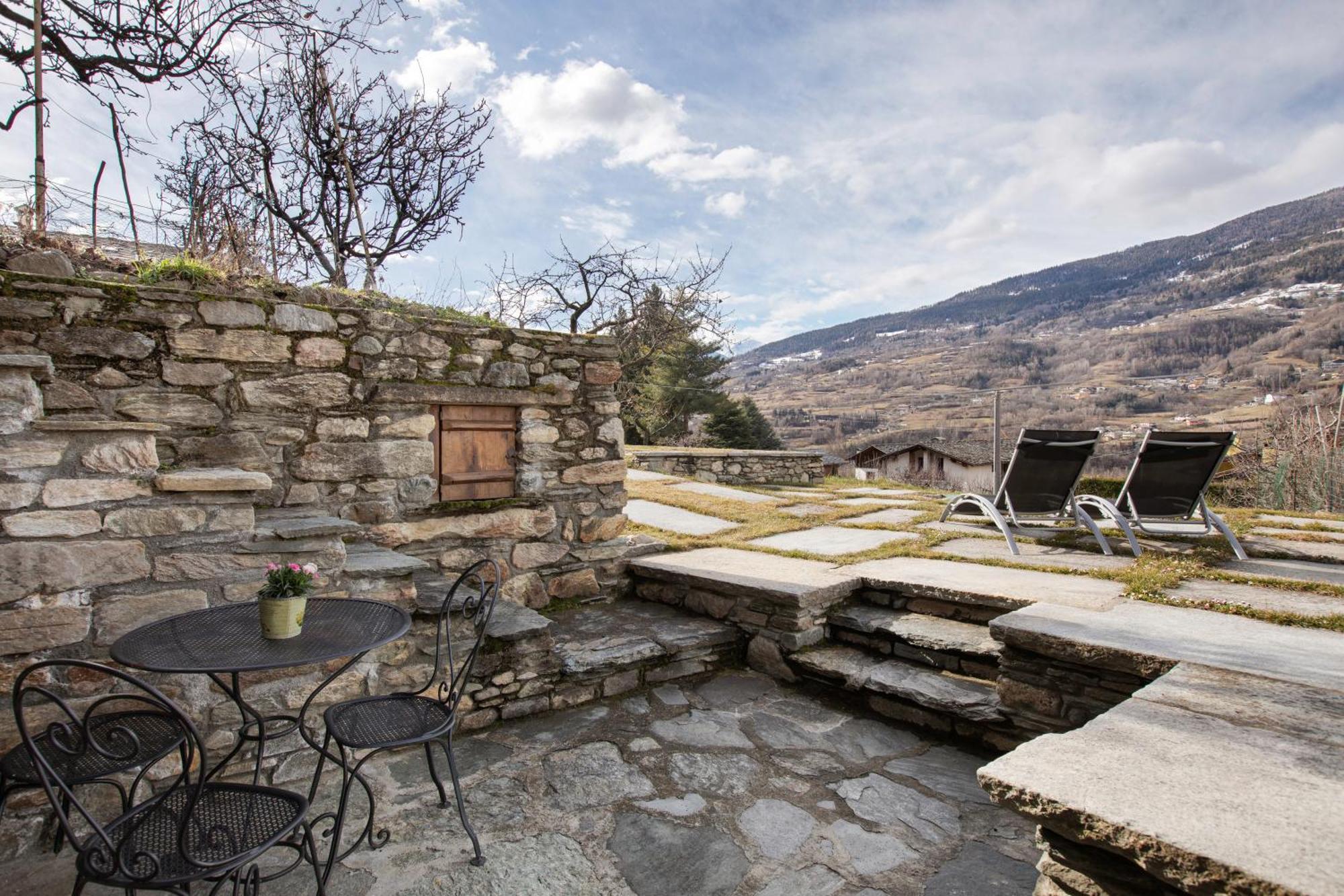 Mini House Valle D'Aosta Roisan Екстер'єр фото