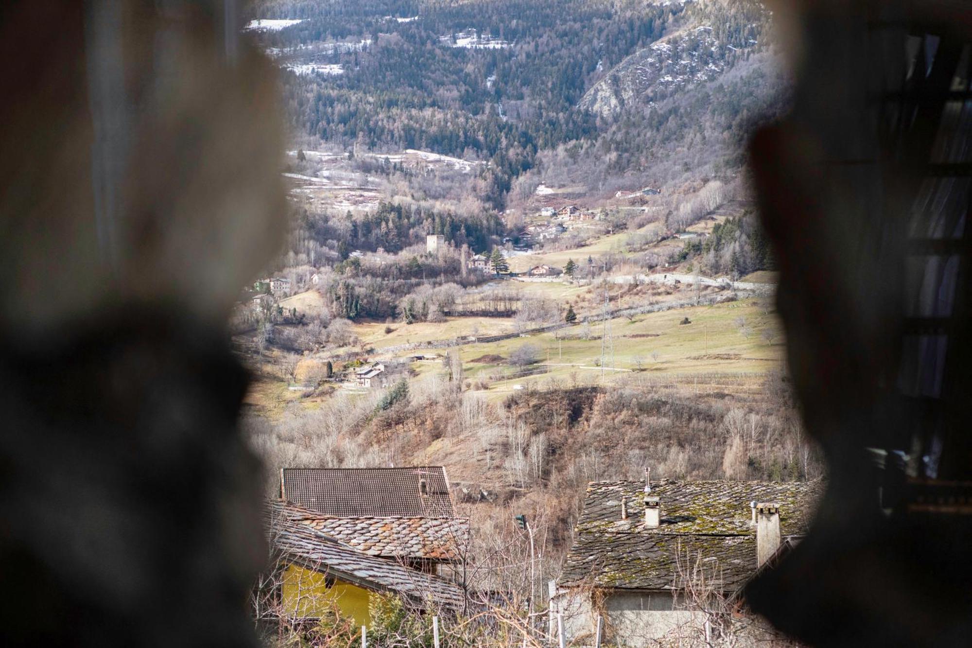 Mini House Valle D'Aosta Roisan Екстер'єр фото